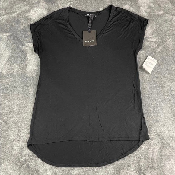 NWT Trouvé black tee size XS 100% modal soft - Picture 1 of 8